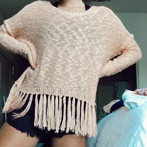 PEACH SWEATER WITH FRINGE BOTTOM